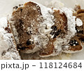 クリスマスのドイツのお菓子シュトーレン 118124684