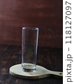 empty drink glass closeup 118127097