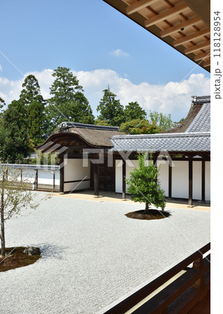 曼殊院 宸殿前庭「盲亀浮木の庭」(京都市左京区) 曼殊院 宸殿前庭「盲亀浮木の庭」(京都市左京区) 118128954