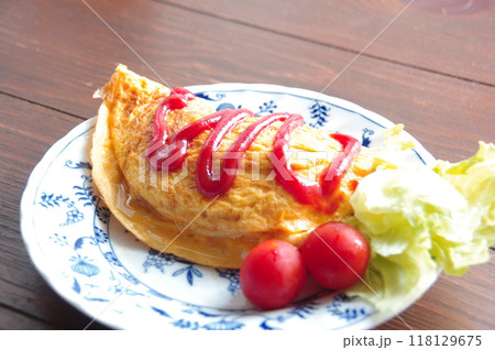 オムレツ ミートオムレツ 家庭料理 オムレツ ミートオムレツ 家庭料理 118129675