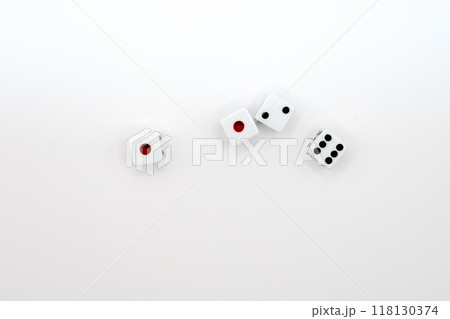 サイコロの出目 118130374