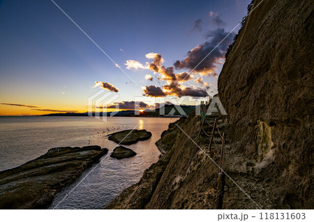 鬼ヶ城の夕暮れ 鬼ヶ城の夕暮れ 118131603