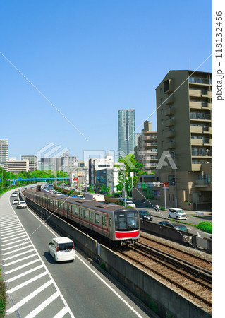 【大阪府】5月・新緑の新御堂筋と北大阪急行 【大阪府】5月・新緑の新御堂筋と北大阪急行 118132456