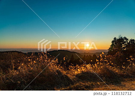 小仏城山からの初日の出 118132712