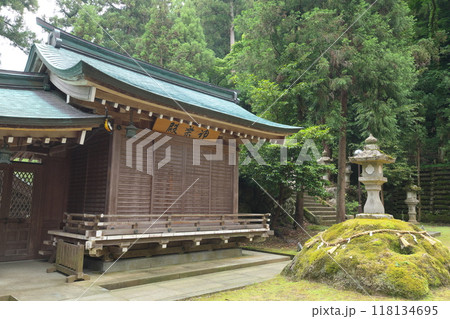 紙祖神 岡太神社・大瀧神社 下宮の神楽殿 紙祖神 岡太神社・大瀧神社 下宮の神楽殿 118134695