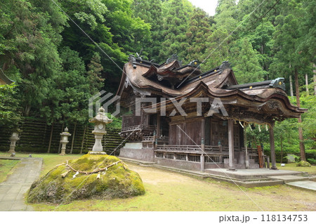 紙祖神 岡太神社・大瀧神社 下宮の社殿 紙祖神 岡太神社・大瀧神社 下宮の社殿 118134753