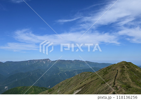 平標山、仙ノ倉山登山、群馬県 118136256