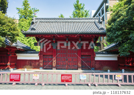 東京都　文京区　東京大学　赤門　国指定重要文化財  118137632