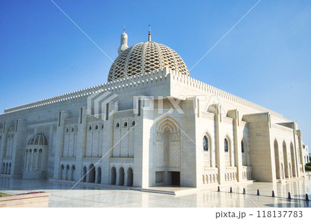 豪華なスルタン・カブース・グランドモスクの絶景 118137783