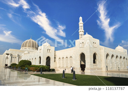 豪華なスルタン・カブース・グランドモスクの絶景 118137787