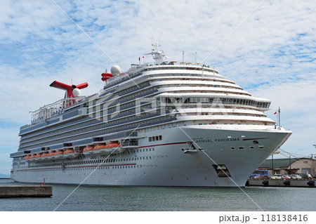 日本初寄港のクルーズ船カーニバル・パノラマ 日本初寄港のクルーズ船カーニバル・パノラマ 118138416