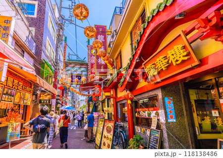 日本の横浜都市景観 市場通り側から見る「五福臨門 人壽年豊」(関帝廟通り側)=令和6年9月7日 日本の横浜都市景観 市場通り側から見る「五福臨門 人壽年豊」(関帝廟通り側)=令和6年9月7日 118138486