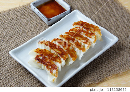 焼き餃子 118138653