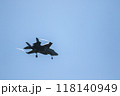 F-35ステルス戦闘機 飛行中のクローズアップショット 118140949