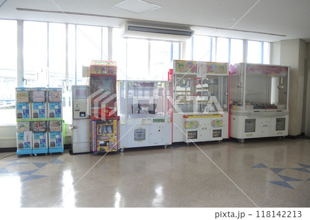 大阪南港フェリーターミナル「名門大洋フェリー」内にあるゲームコーナー 118142213