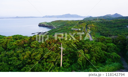 長崎県平戸市の大バエ灯台から見える風景 長崎県平戸市の大バエ灯台から見える風景 118142794