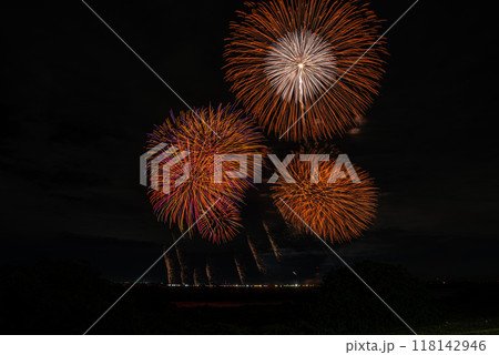 3市連携利根川花火大会 3市連携利根川花火大会 118142946