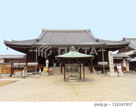 四国霊場76番札所　金倉寺本堂 118147857