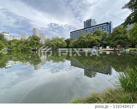 札幌市中島公園ボート乗り場とパークホテル 118148417