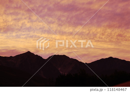 白馬三山の夕暮れ 白馬三山の夕暮れ 118148467