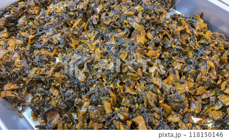 旨味たっぷりの辛子高菜 118150146