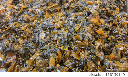 旨味たっぷりの辛子高菜 旨味たっぷりの辛子高菜 118150149