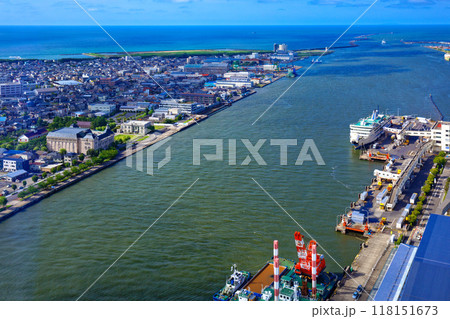 朱鷺メッセ Befcoばかうけ展望室より新潟市歴史博物館方面を望む 朱鷺メッセ Befcoばかうけ展望室より新潟市歴史博物館方面を望む 118151673