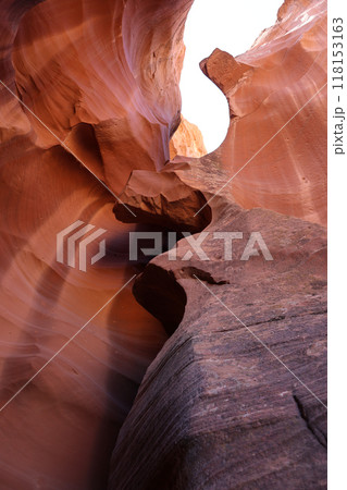 幻想的なアンテロープ　キャニオン 118153163