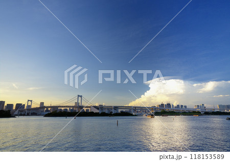 夏の東京湾の夕景 夏の東京湾の夕景 118153589