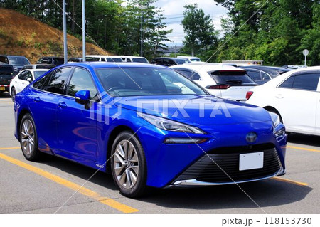 自動車イメージ　FCV燃料電池車トヨタミライ2代目 118153730