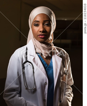 Portrait of a Woman Doctor in Lab Coat 118154810