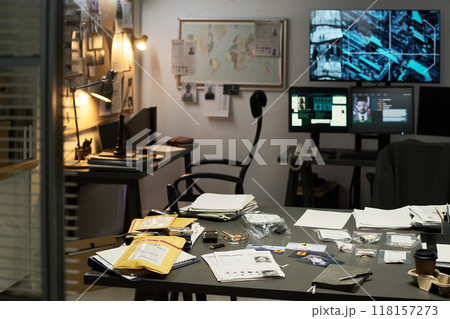 Investigating Crime Scene Photos in an Office Setting Investigating Crime Scene Photos in an Office Setting 118157273