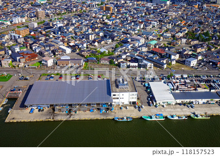 朱鷺メッセ　Befcoばかうけ展望室よりピアBandai方面を望む 118157523