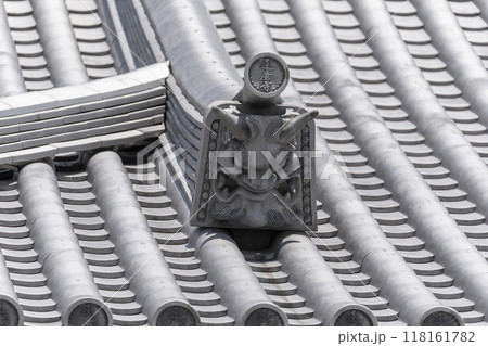 達磨寺 瓦屋根 鬼瓦(奈良県北葛城郡王寺町) 達磨寺 瓦屋根 鬼瓦(奈良県北葛城郡王寺町) 118161782