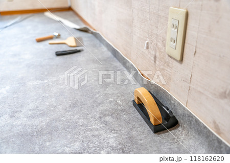 リフォーム　DIY　床　クッションフロアの施工　CFカッター 118162620