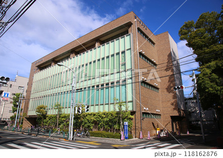 小岩図書館 118162876