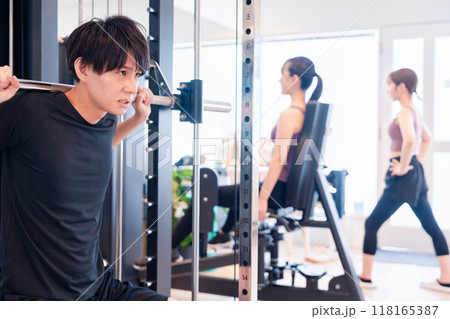 ジム・トレーニング ジム・トレーニング 118165387
