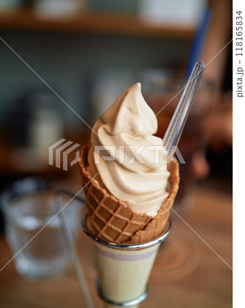人気カフェのコーヒーソフトクリーム 118165834