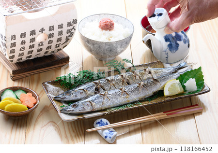 サンマの塩焼き サンマの塩焼き 118166452
