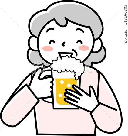 美味しそうにビールを飲むシニア女性 118166883
