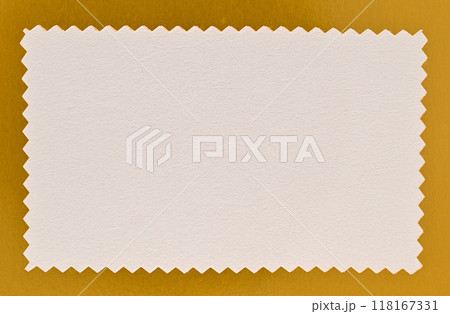 フレーム背景素材（金枠・白和紙抜き） 118167331