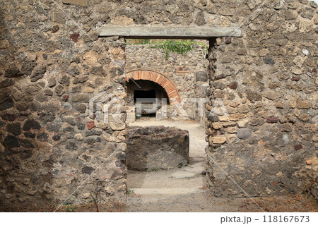 世界遺産ポンペイ遺跡 118167673