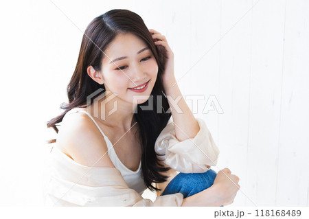 女性ポートレート 女性ポートレート 118168489