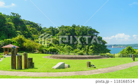 【千葉県勝浦市】八幡岬公園・子供の広場付近(休憩所) 118168514