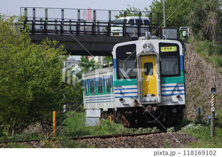 久留里線を走った旧型ディーゼルカー（キハ38+キハ30） 118169102