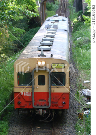 久留里線を走った旧型ディーゼルカー（キハ37+キハ30） 118169562