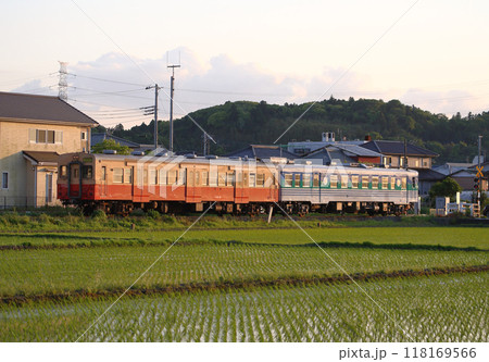 久留里線を走った旧型ディーゼルカー（キハ37+キハ30） 118169566
