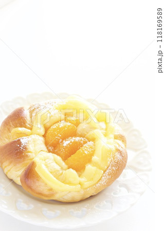 みかんカスタードデニッシュ みかんカスタードデニッシュ 118169589