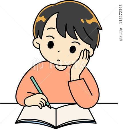 勉強をしている男の子 118172548