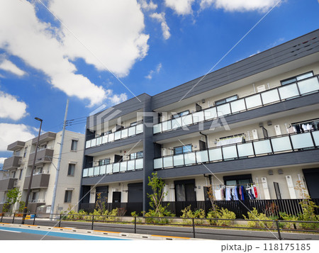 低層階の集合住宅　東京都 118175185